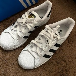 Big kids Adidas